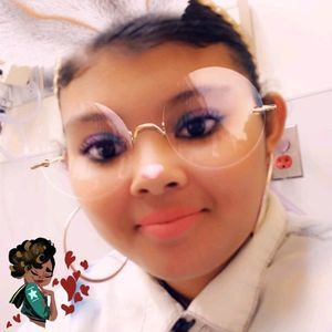 Meet your Posher, Sara